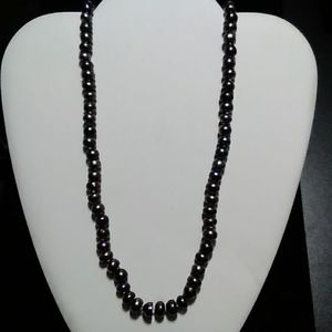 Peacock Pearl Necklace